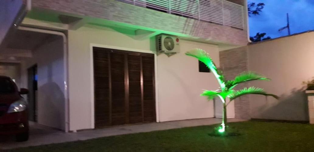 شقة Residencial Franca غاروبابا المظهر الخارجي الصورة