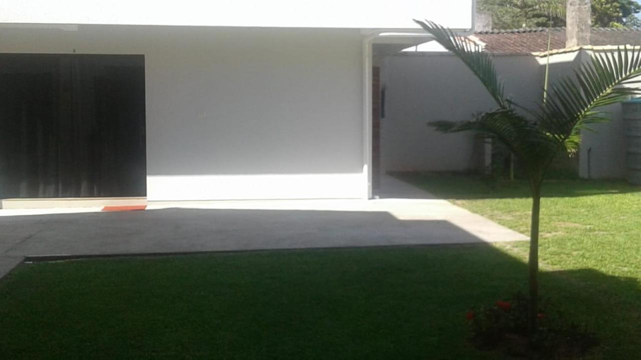 شقة Residencial Franca غاروبابا المظهر الخارجي الصورة